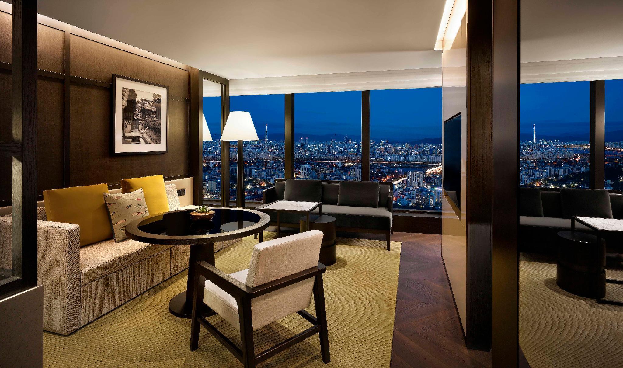 Grand Hyatt 5*